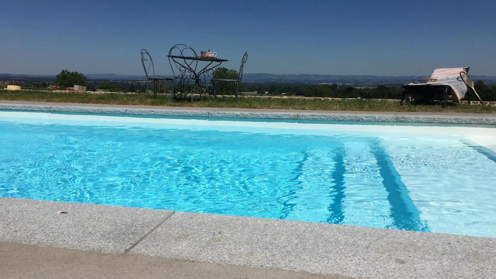 Holiday home Charmant Gite Avec Terrasse Et Piscine, Ferme Familiale, Produits Locaux, Animaux Acceptes - Fr-1-496-143 Saint-Andre-d'Apchon France